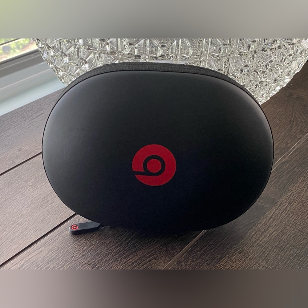 Beats Headphone Hard Case